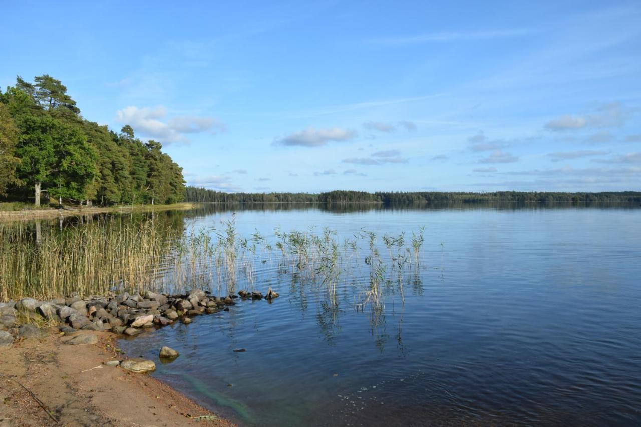Backa Loge - Semesterparadiset Sjon Fegen Hotel Svanabo Bagian luar foto